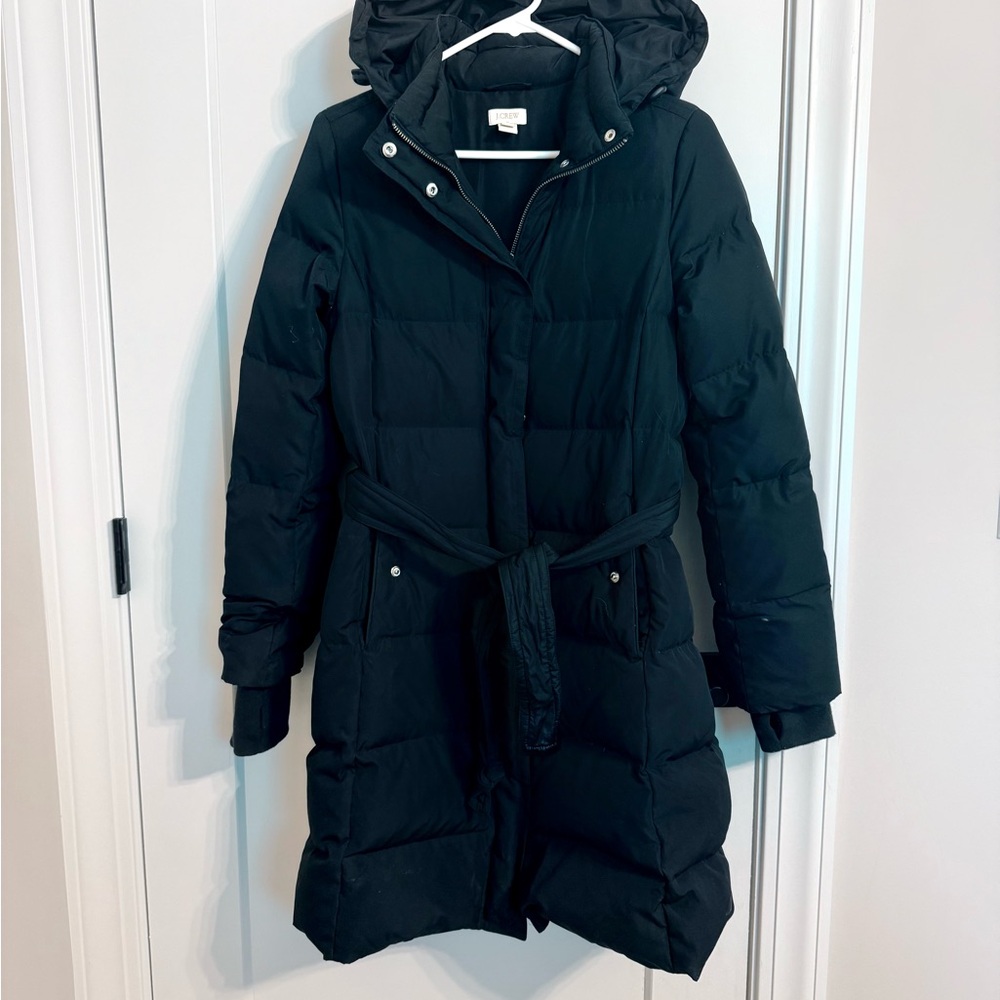 Women's Black Hooded Puffer Coat